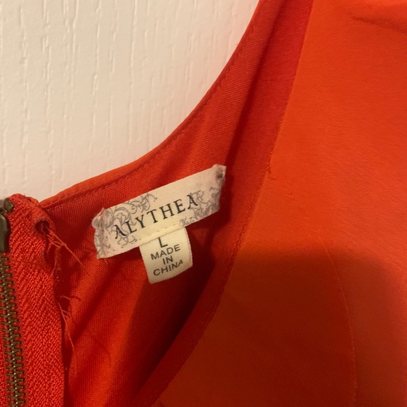 Red/Orange dress - Picture 5 of 8